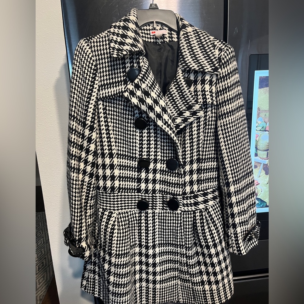 Black and White Houndstooth Wool Trench